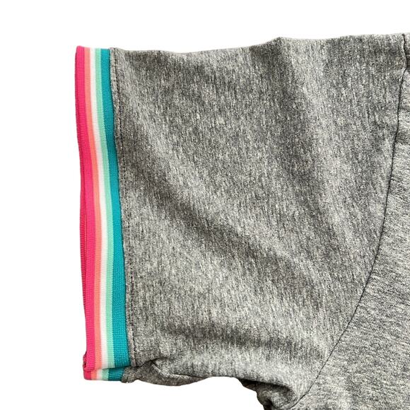 Jadelynn Brooke Cotton Blend Gray Rainbow V-Neck BABY Spell‎ Out T-Shirt Size L - Picture 6 of 9